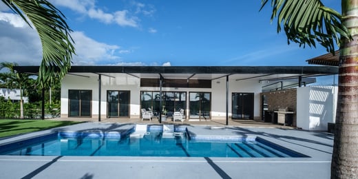 Top 5 Reasons Expats Choose Short-Term Rentals in Panama